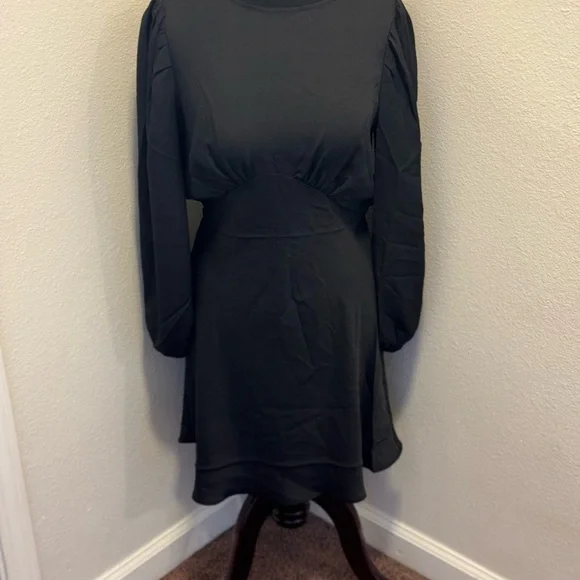 Express Black Fit Flare Puff Sleeve Dress A Line Mini Size S M L NEW $78 - Picture 2 of 16